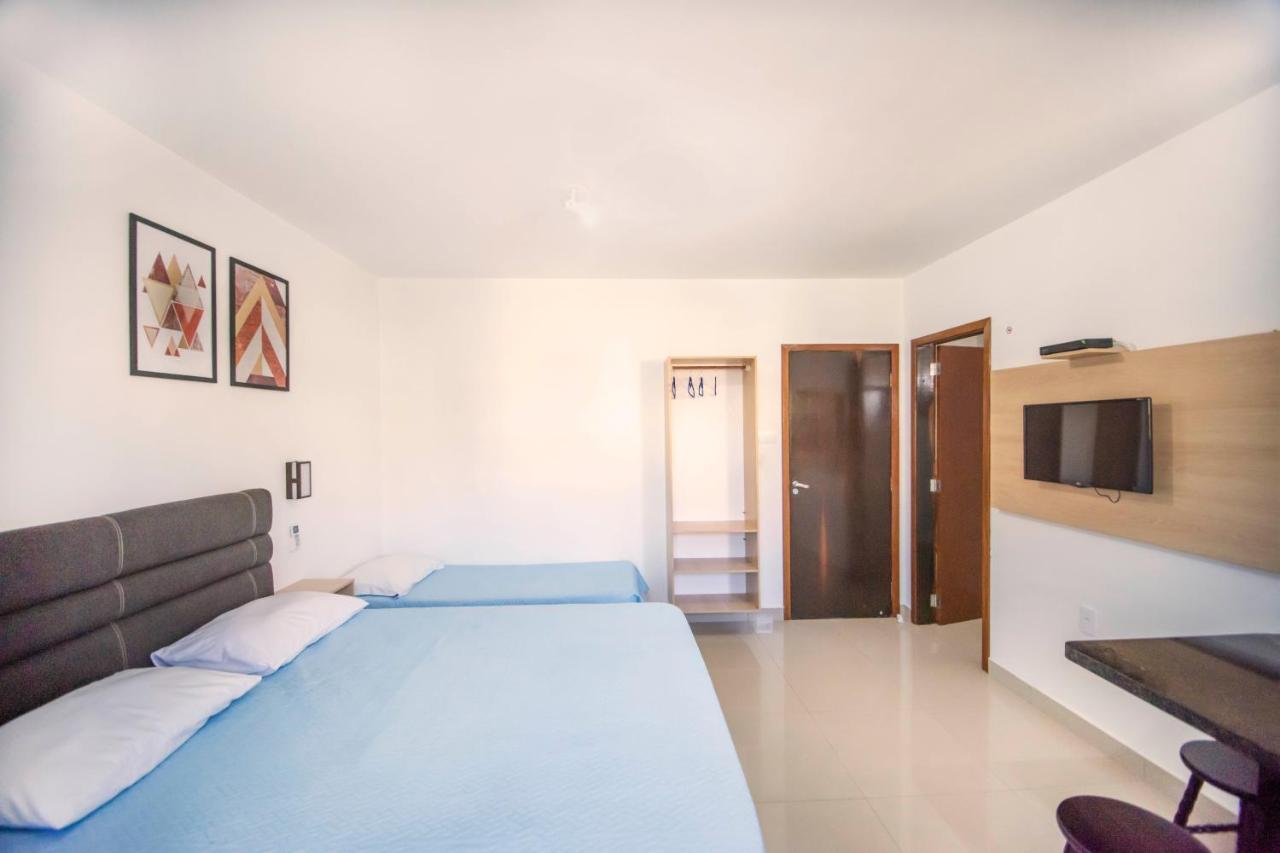 בומבינאס Pousada Casa De Praia מראה חיצוני תמונה