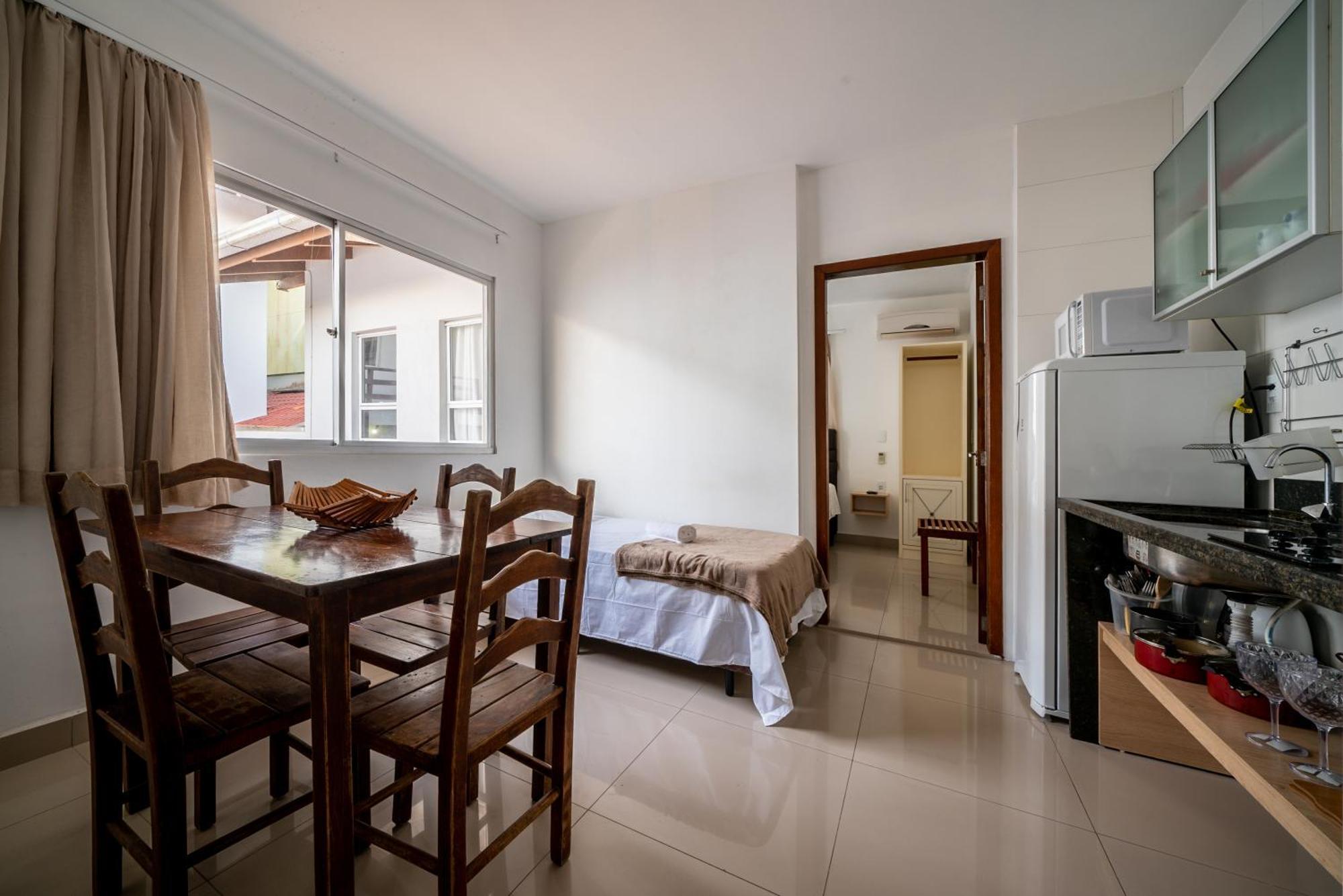 בומבינאס Pousada Casa De Praia חדר תמונה